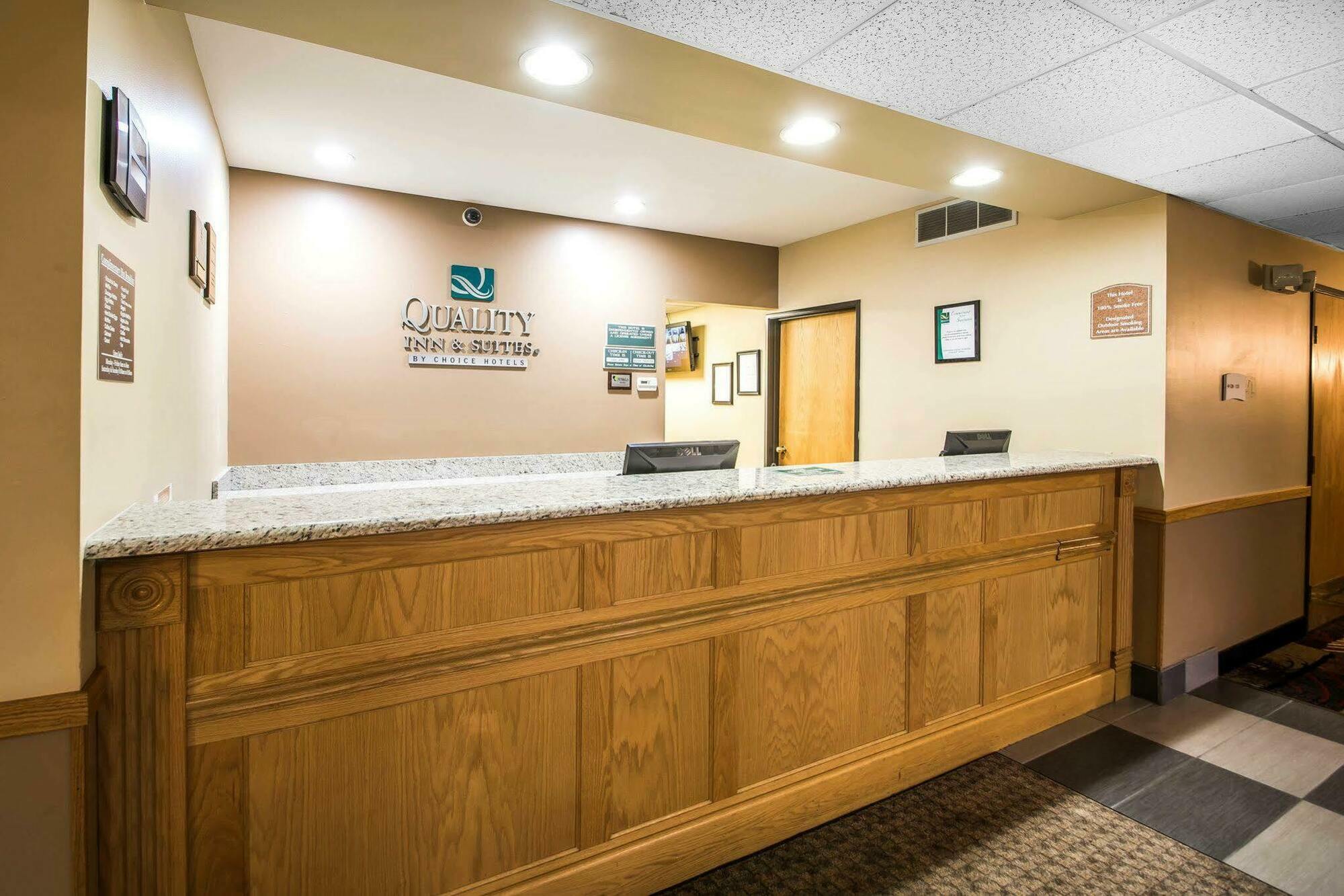 Quality Inn Mauston I-90 Exterior foto